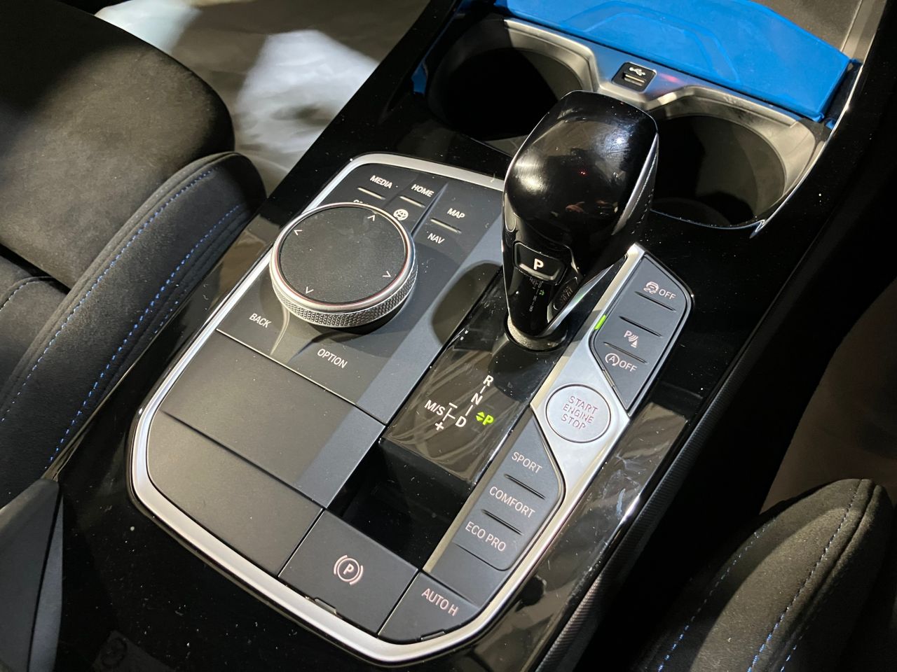 F4* **35i xDrive **** ***** B48 2.0i