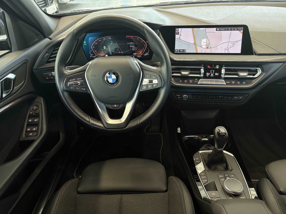 BMW 118