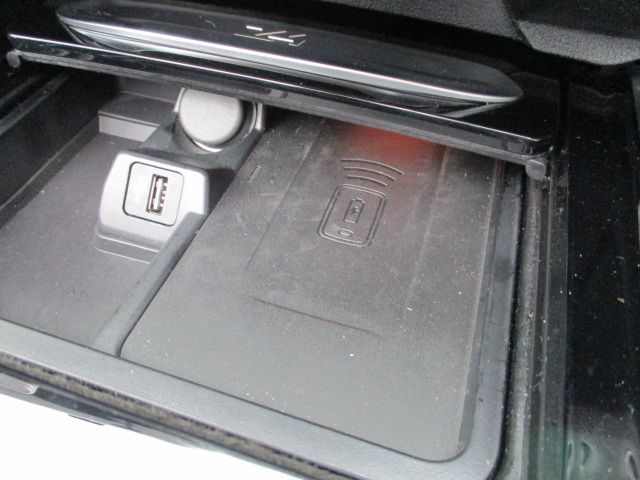 G29 z4 sDrive20i RHD