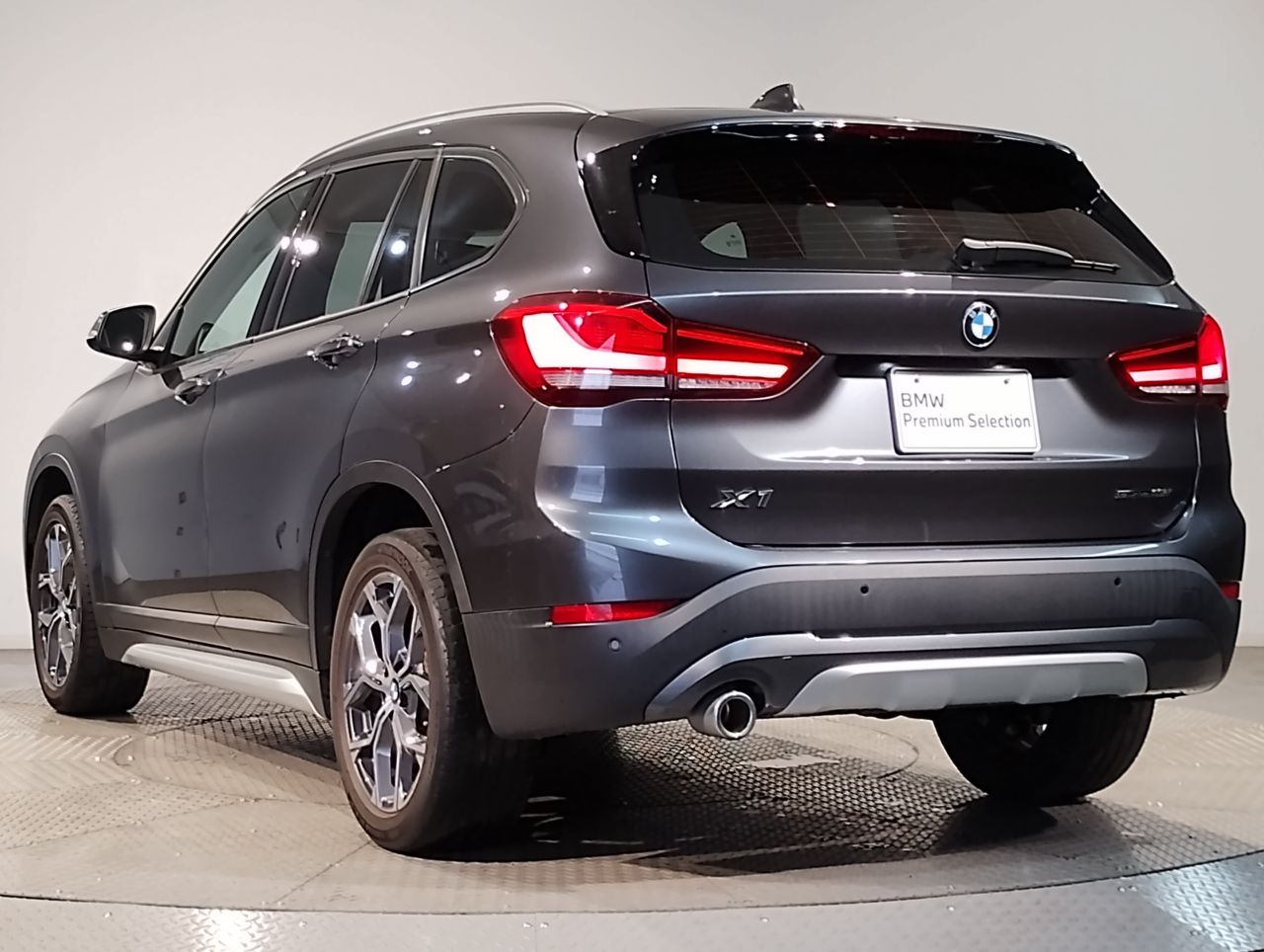 X1 sDrive18i RHD
