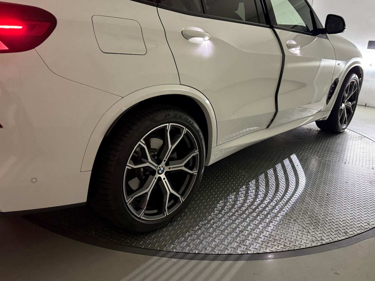 X5 xDrive40d RHD