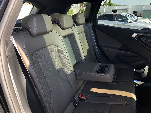 X3 M50 US