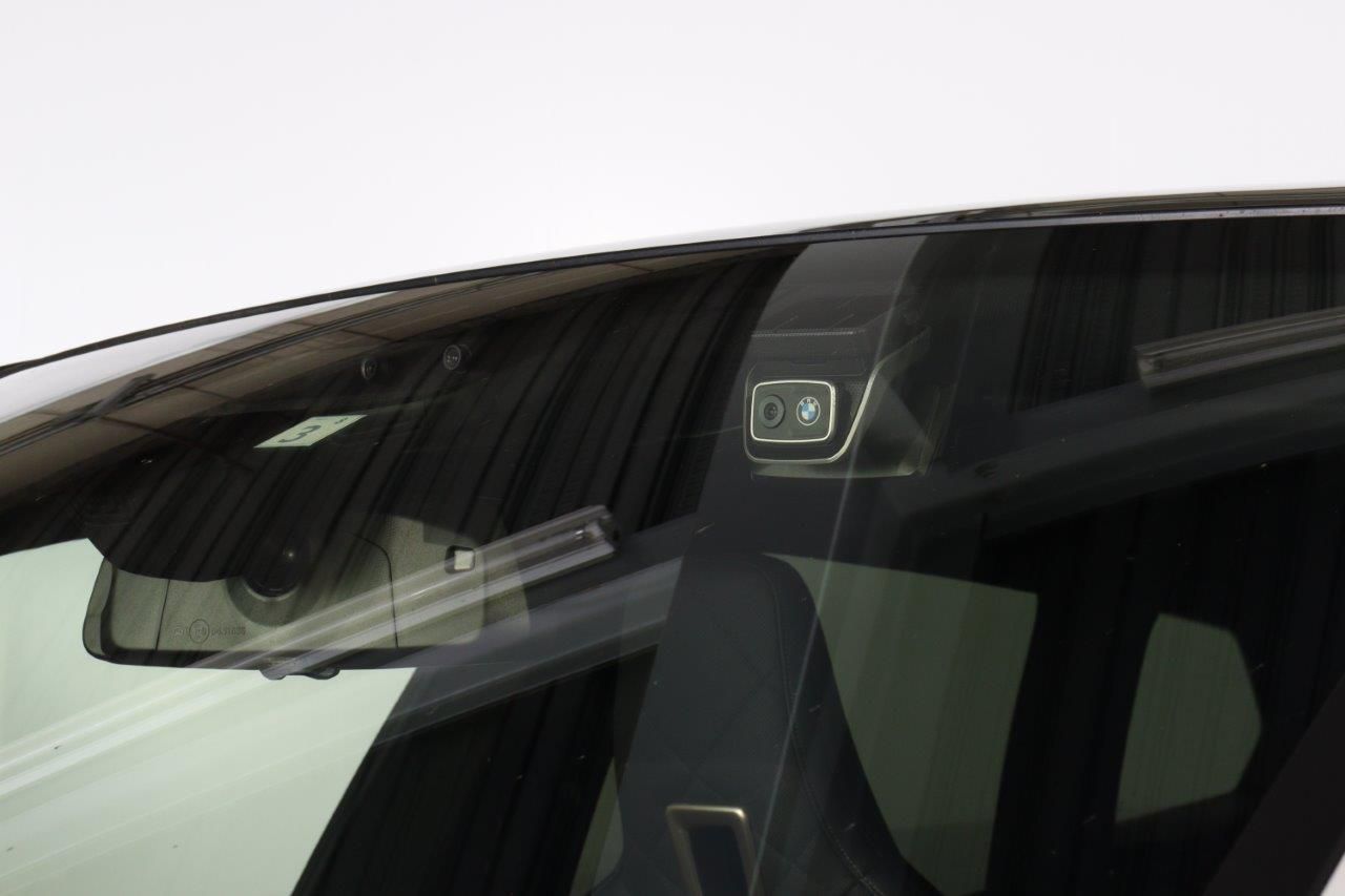i20 iX xDrive50
