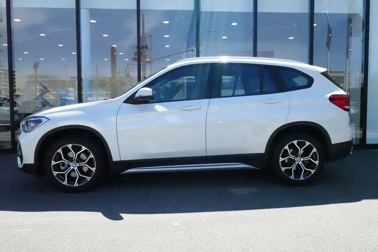 X1 sDrive18i RHD