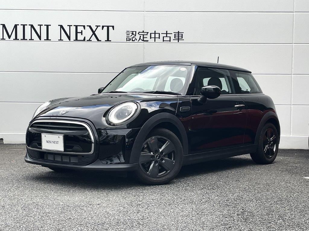 THE NEW MINI COOPER 3 DOOR.