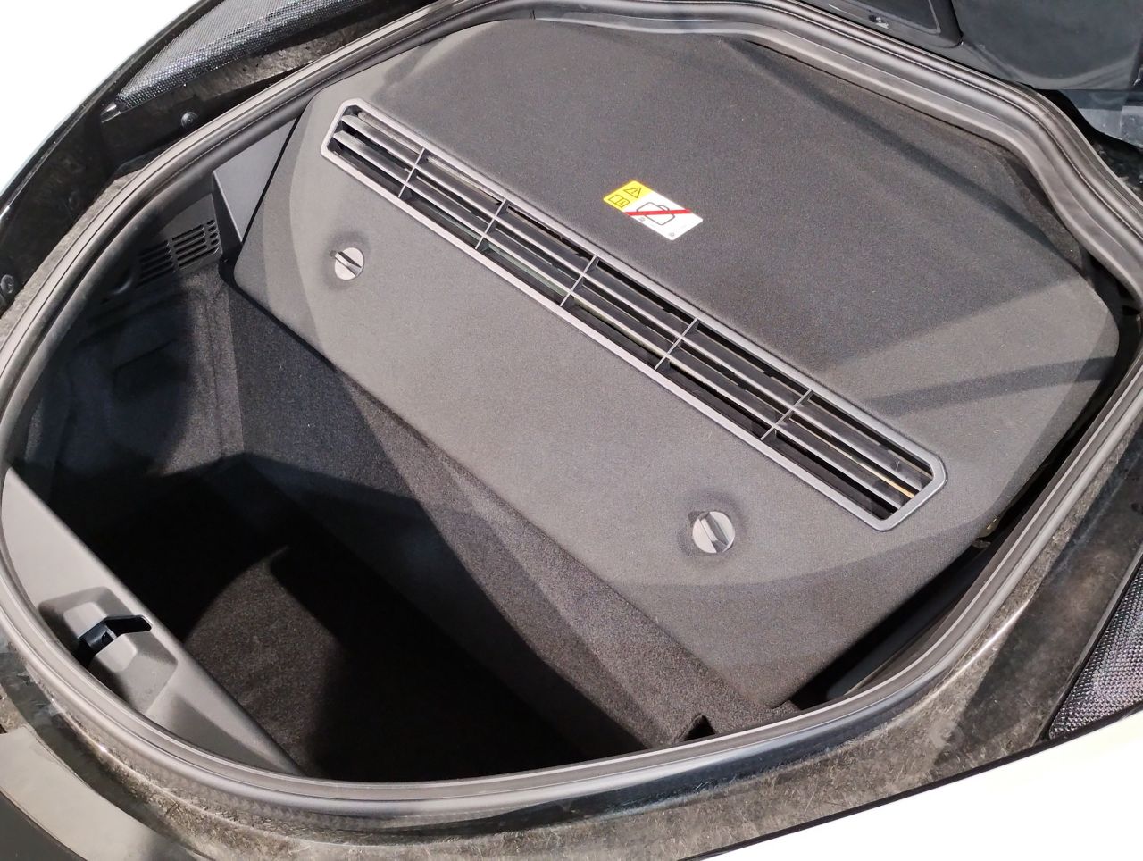 I15 i8 Roadster B38 1.5i