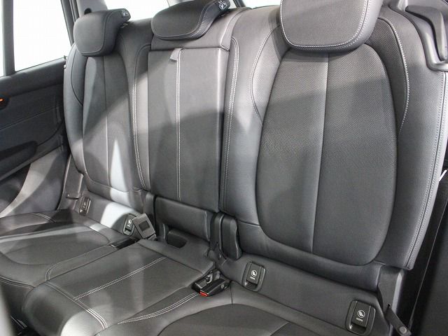 218D GRAN TOURER RHD