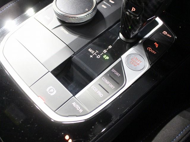 F4* **35i xDrive **** ***** B48 2.0i