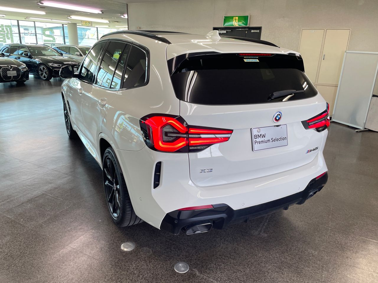 G01 X3 M40i RHD LCI ZA