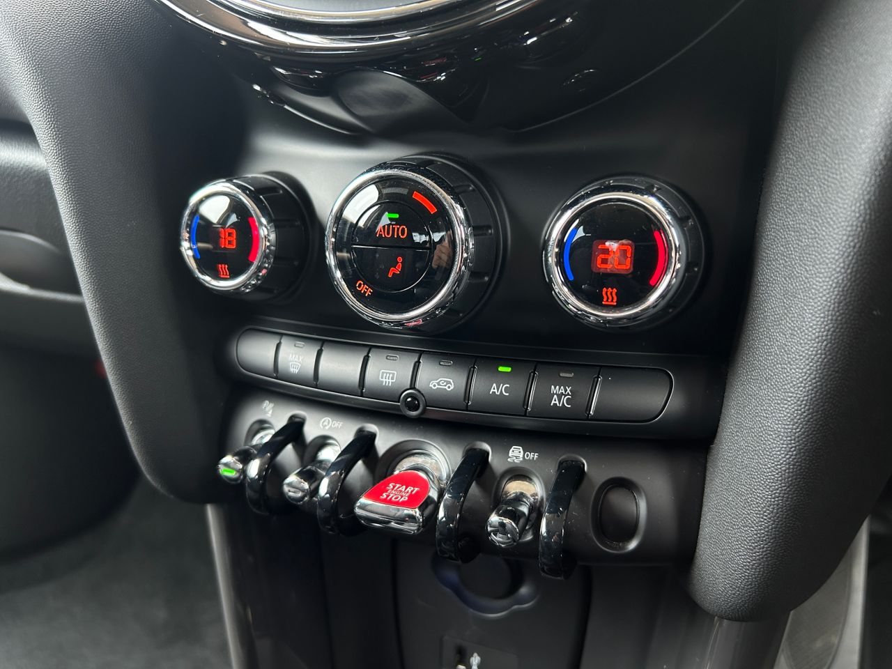 F55 MINI Cooper 5-Door Hatch LCI