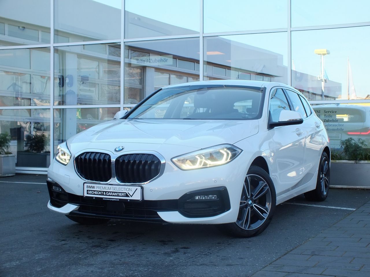 118d Hatch