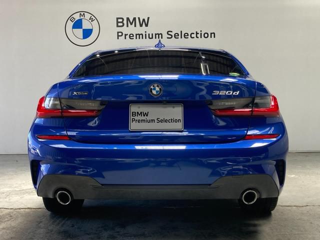 G20 320d xDrive RHD Saloon