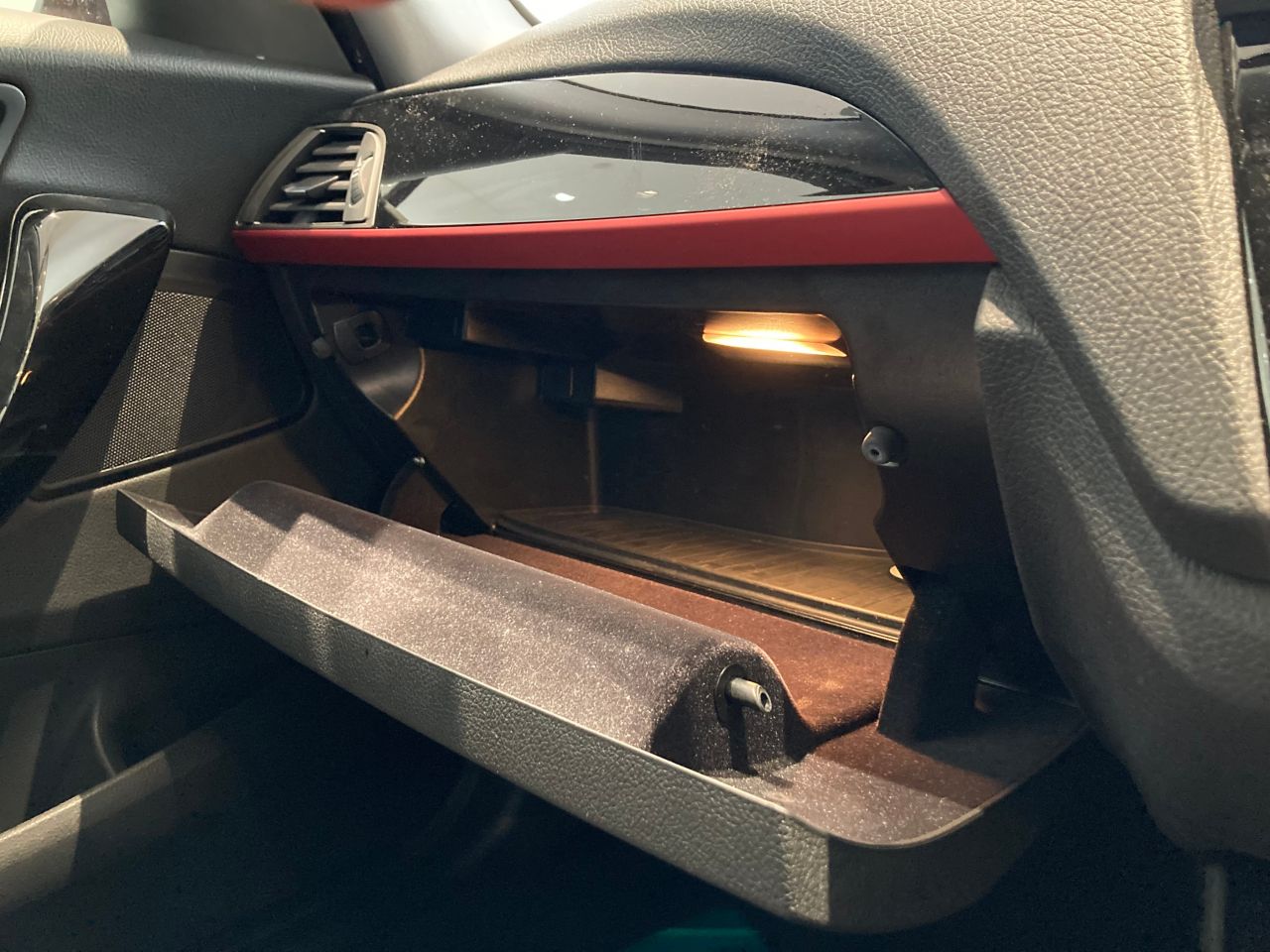 118D 5DOOR RHD