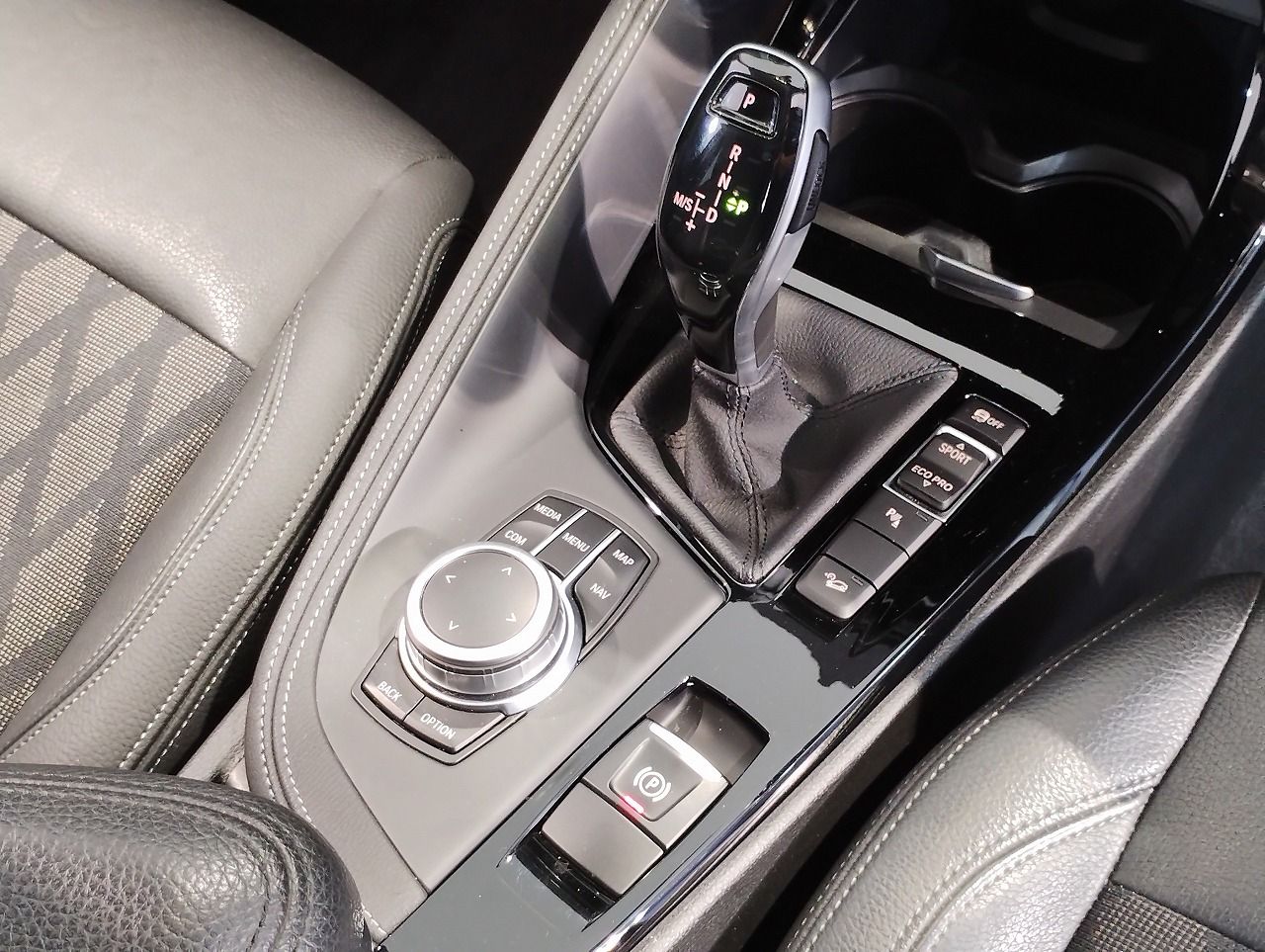 F48 X1 xDrive18d B47 2.0d LCI