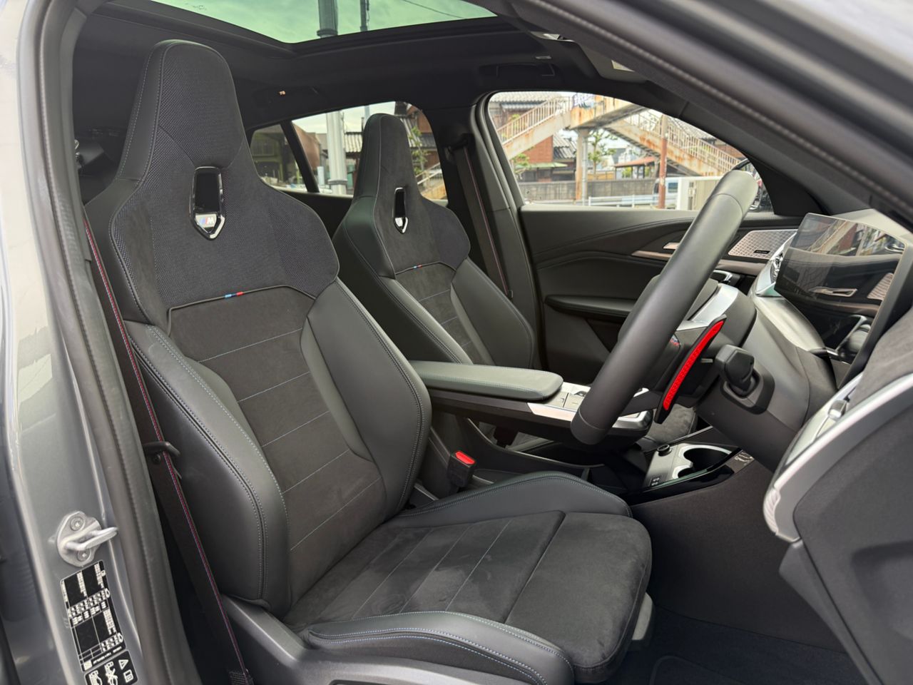 X2 M35i xDrive RHD