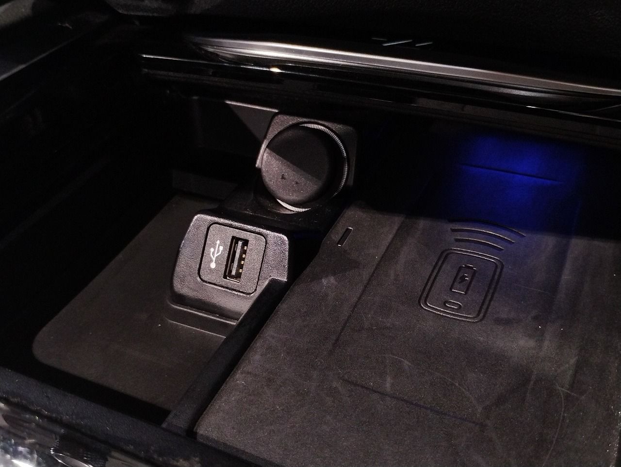 G29 z4 sDrive20i RHD