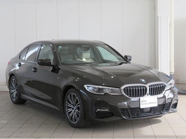 G20 320d xDrive RHD Saloon