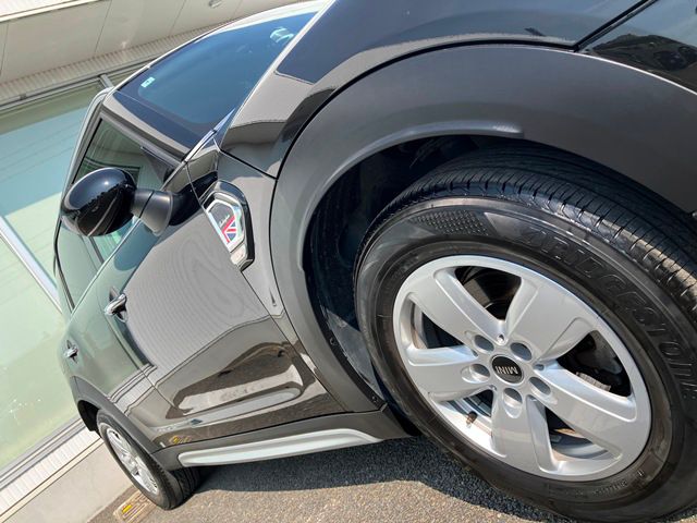 MINI CROSSOVER ONE