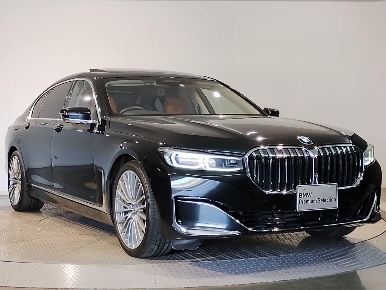 G12 740Li Saloon LCI
