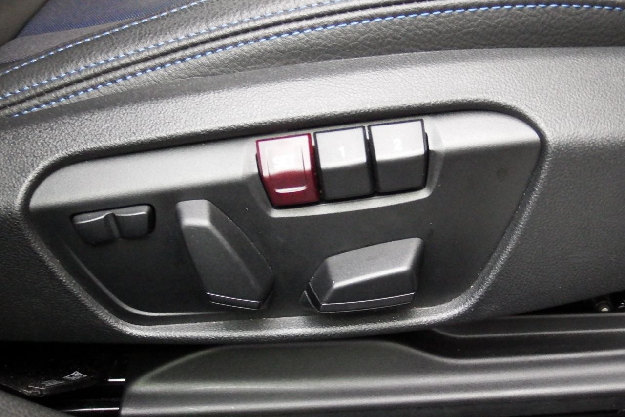 F40 118d Sports Hatch 5-door B47 2.0d