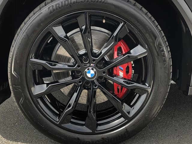 G01 X3 M40d RHD LCI