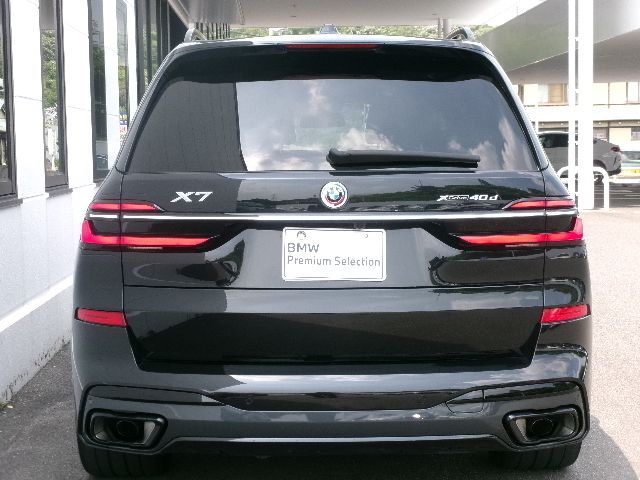 X7 xDrive40d RHD US