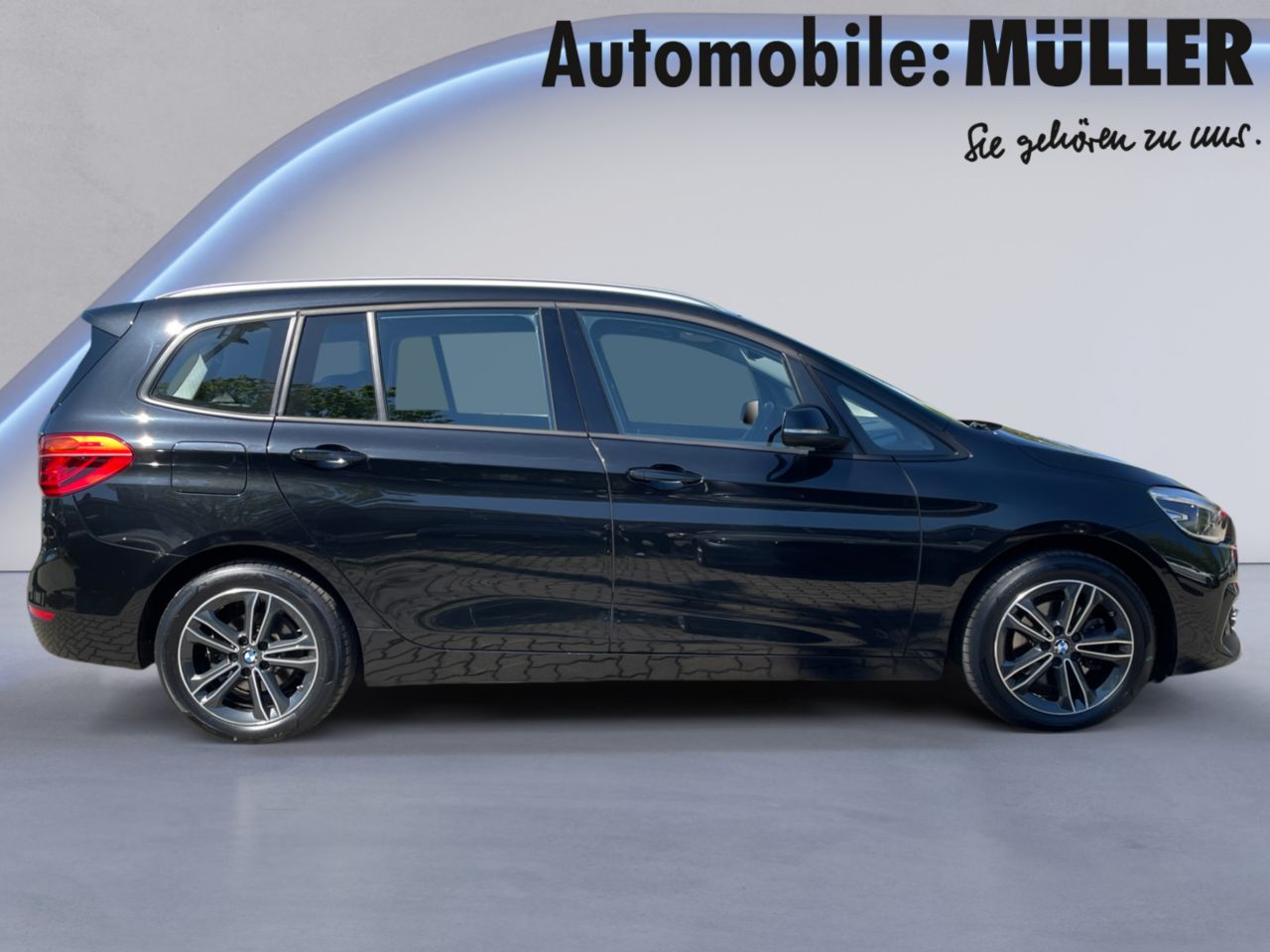 BMW 218