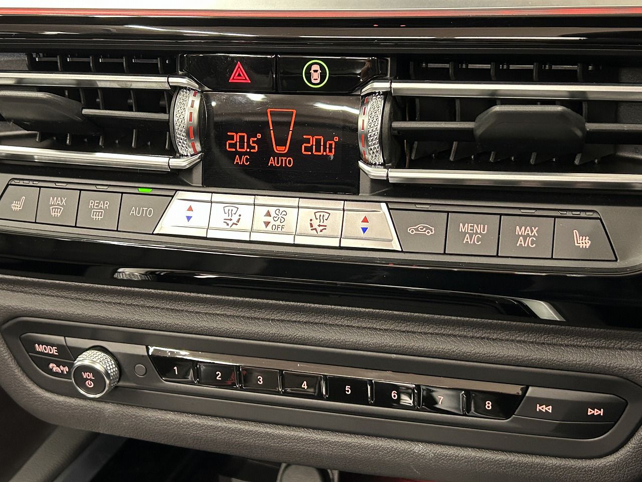 G29 z4 sDrive20i RHD