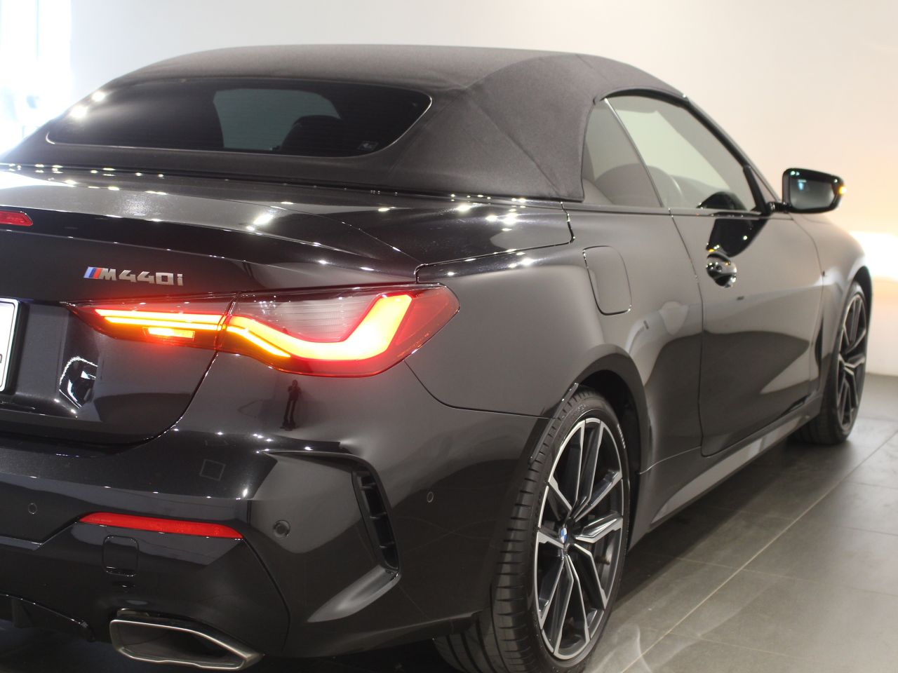 G23 M440i xDrive Convertible RHD