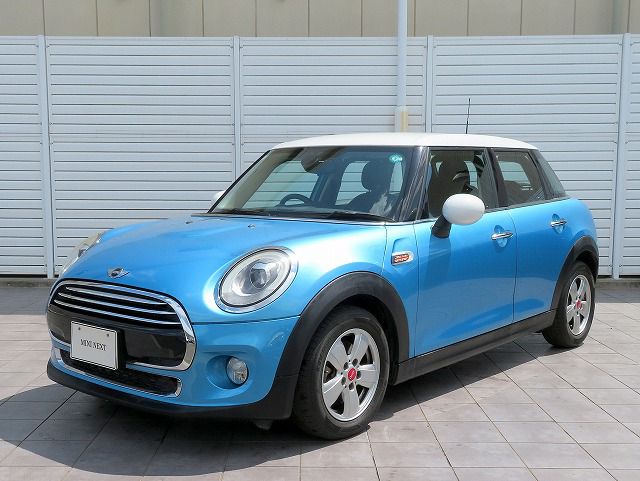 MINI COOPER 5 DOOR