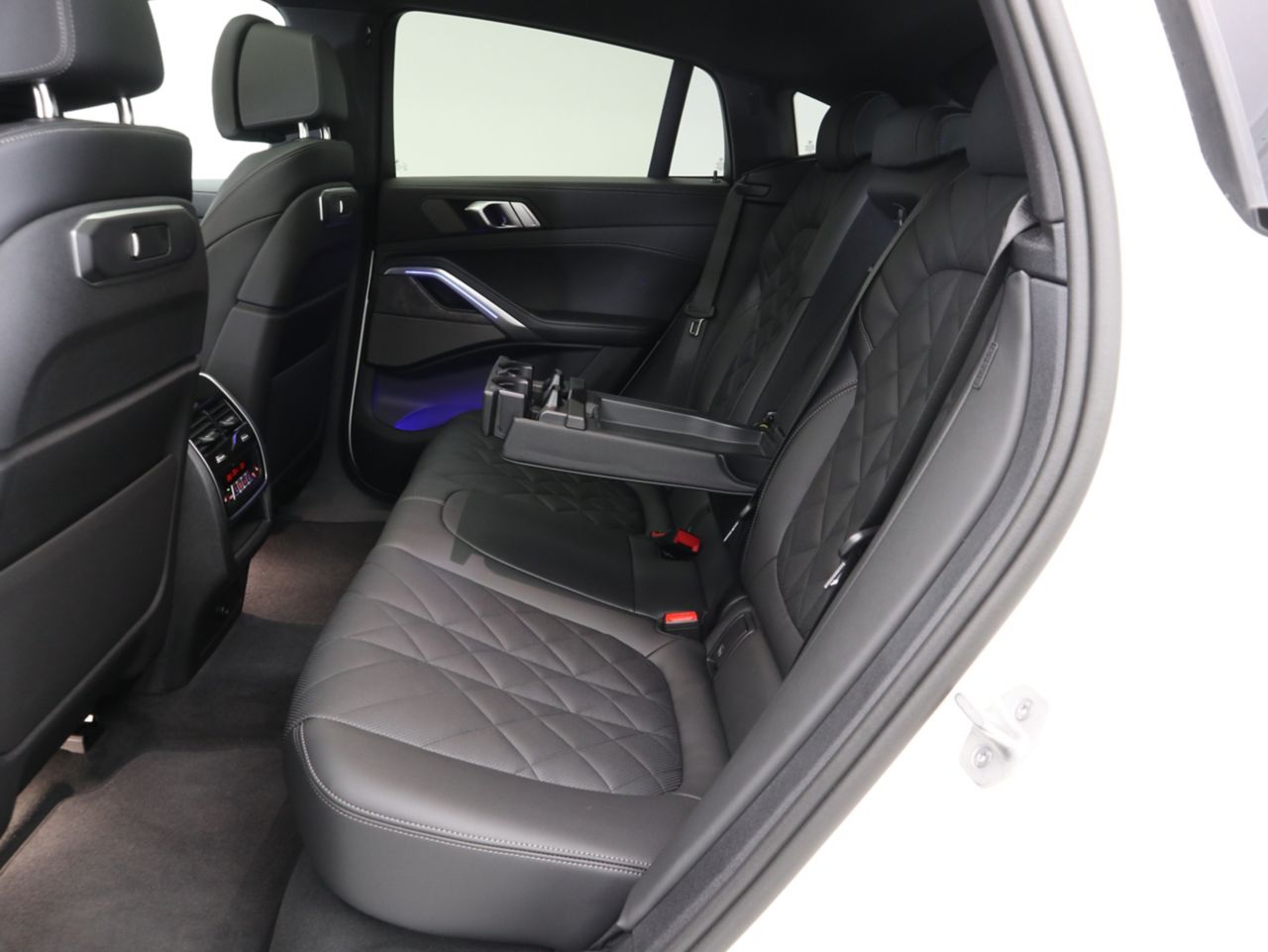 X6 xDrive30d M Sport RHD