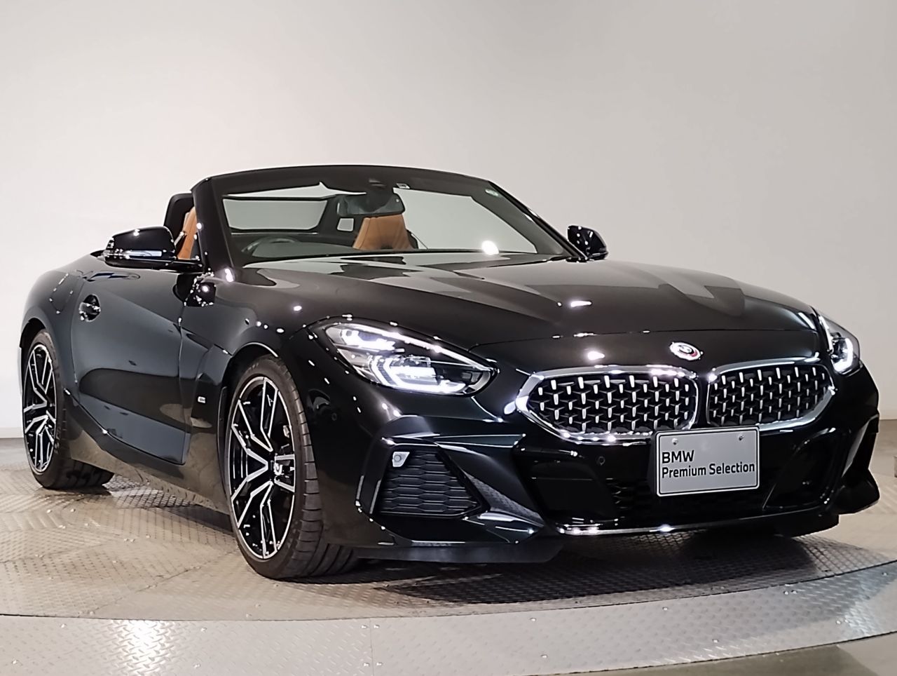 G29 z4 sDrive20i RHD