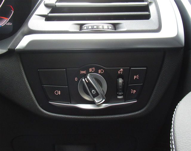 X4 xDrive20d RHD