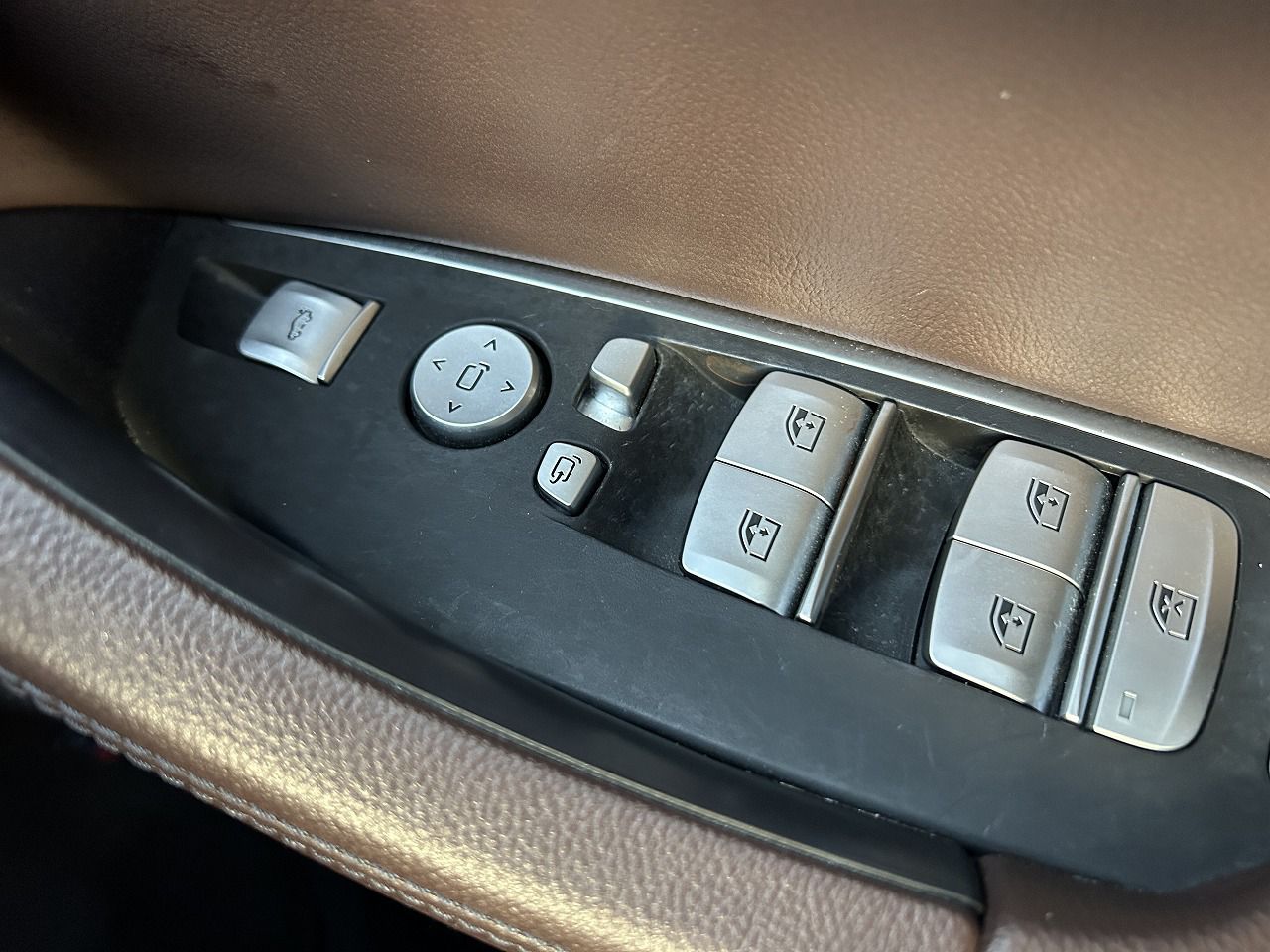 X3 20D
