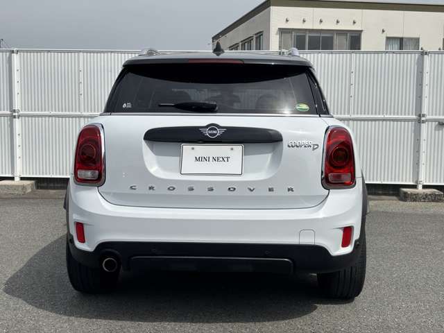 MINI CROSSOVER COOPER D