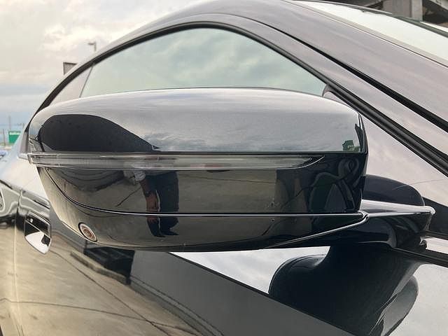 G42 220i Coupe