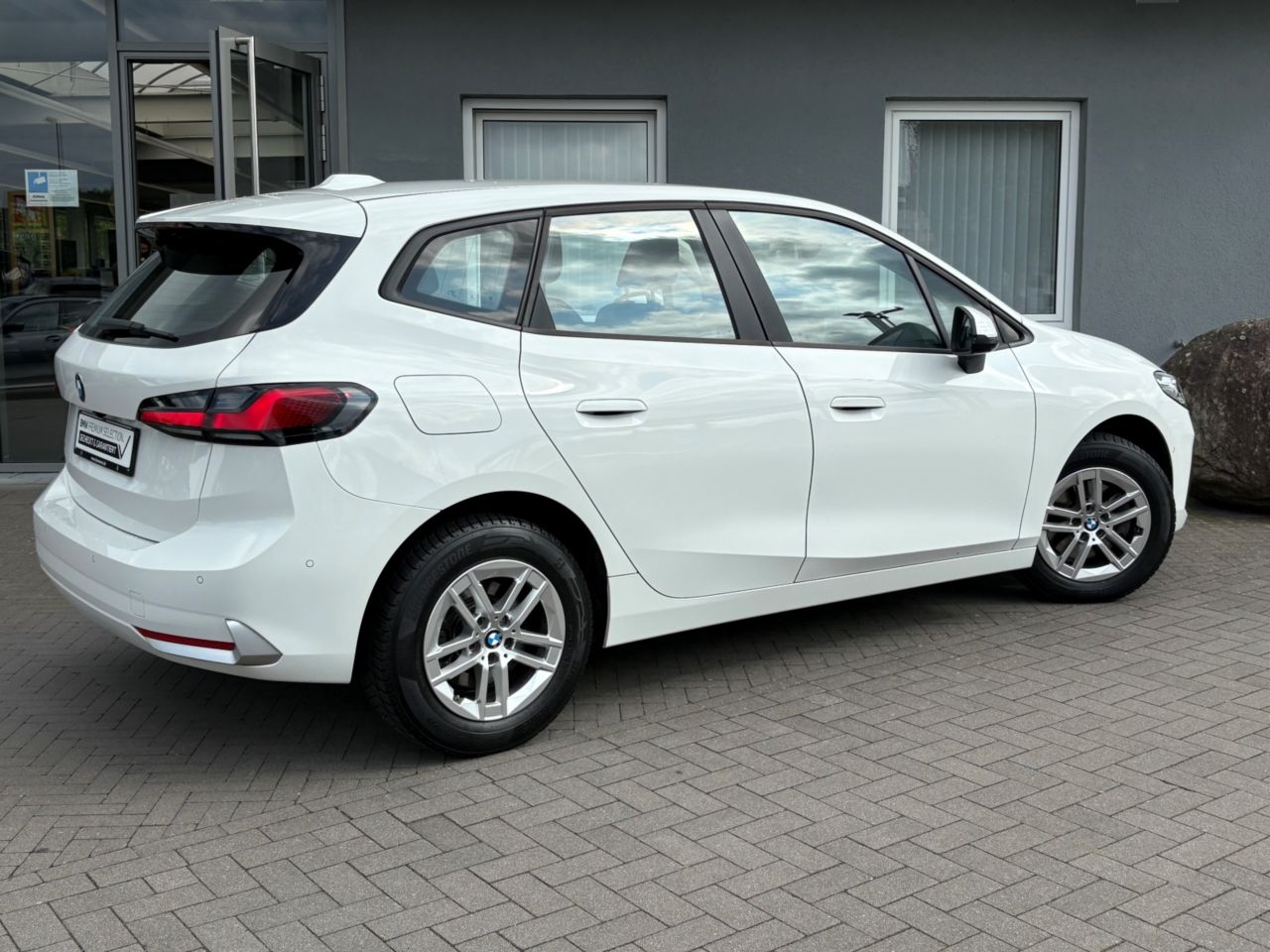 BMW 218