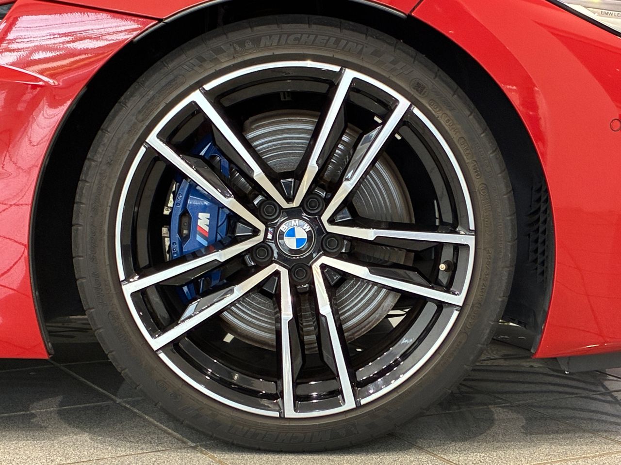 G29 z4 sDrive20i RHD