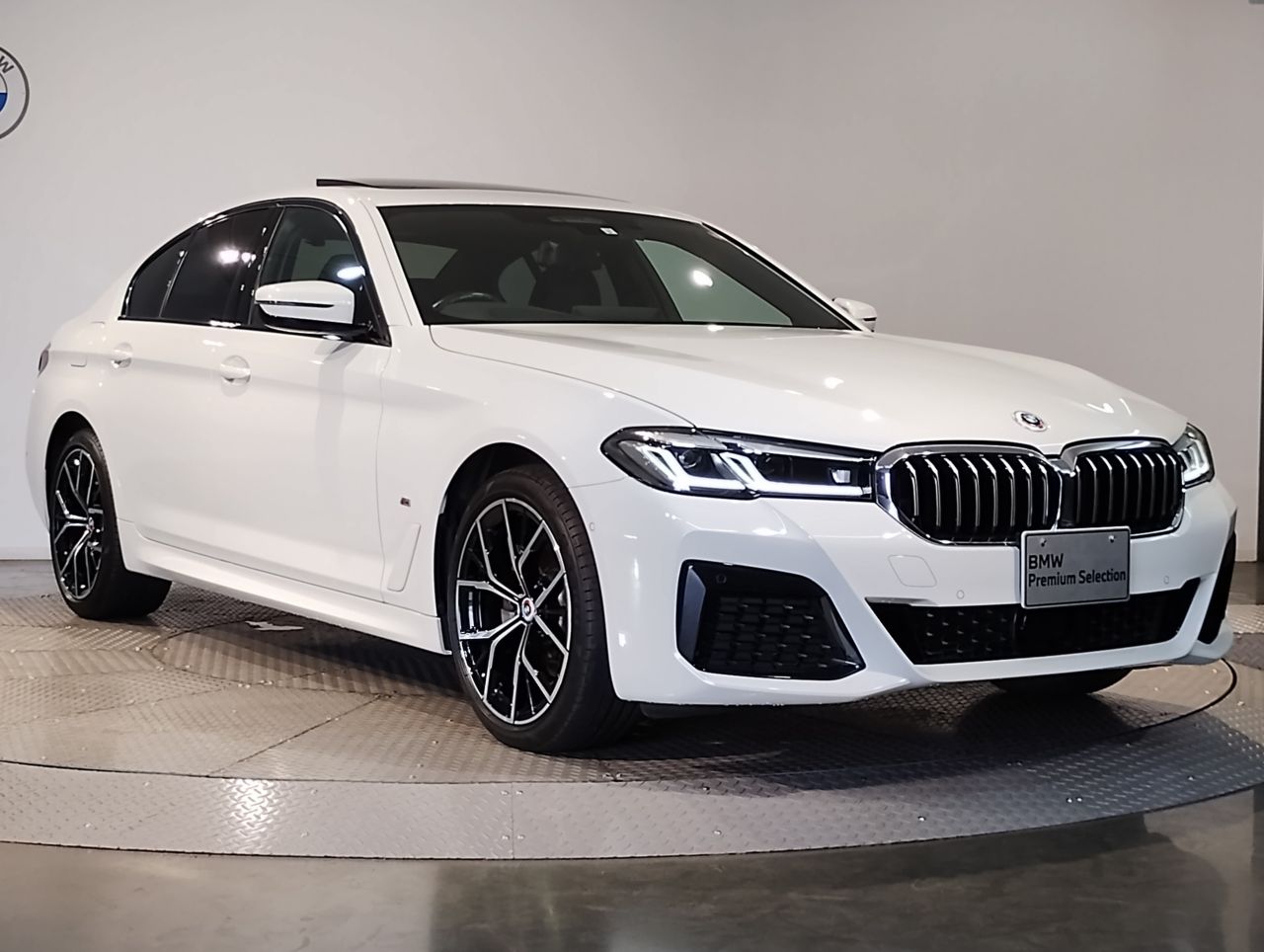 520i Sedan RHD