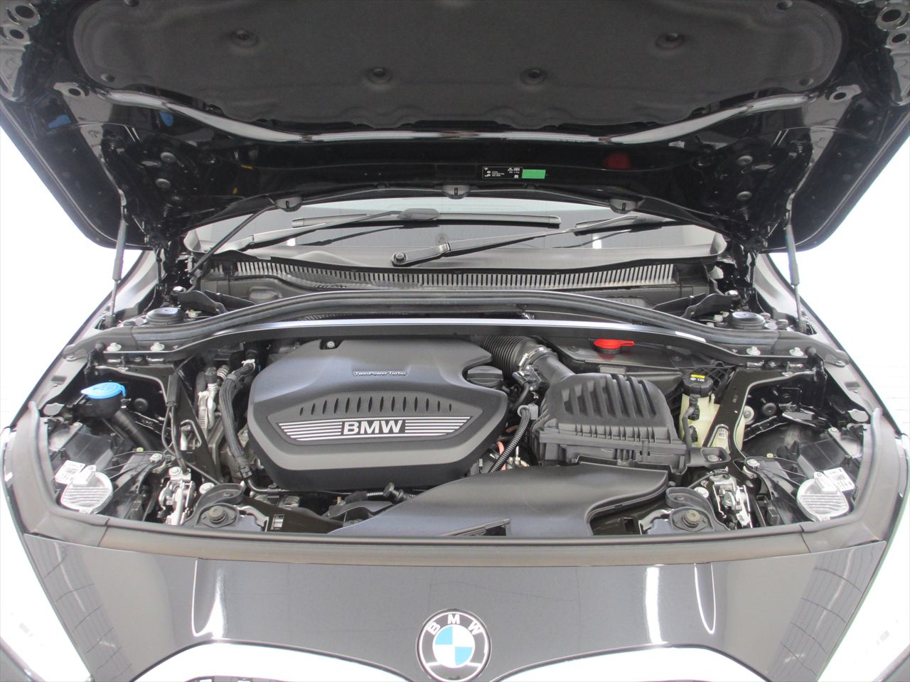 F40 118d Sports Hatch 5-door B47 2.0d