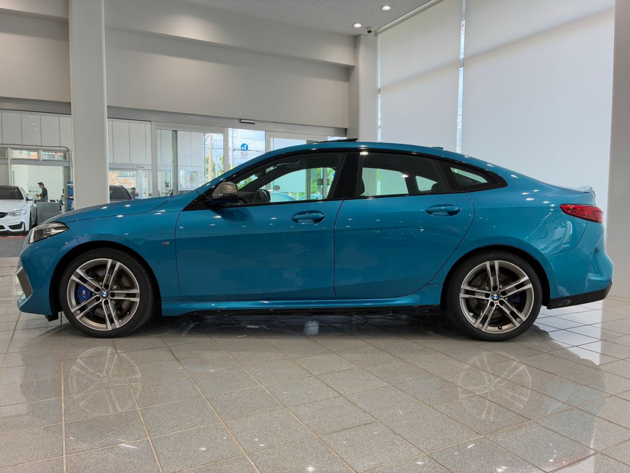 F4* **35i xDrive **** ***** B48 2.0i