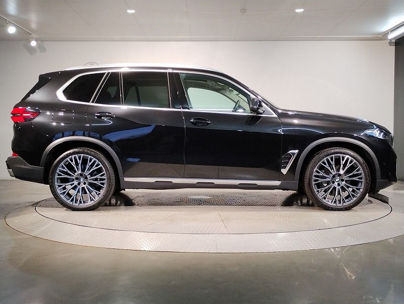 X5 xDrive30d RHD