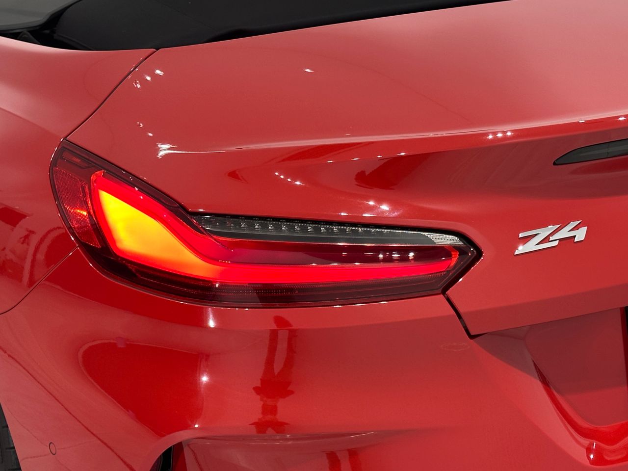 G29 z4 sDrive20i RHD