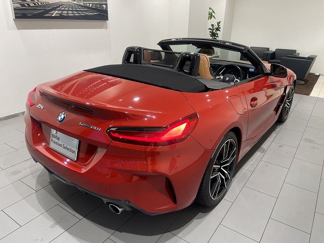 G29 z4 sDrive20i RHD