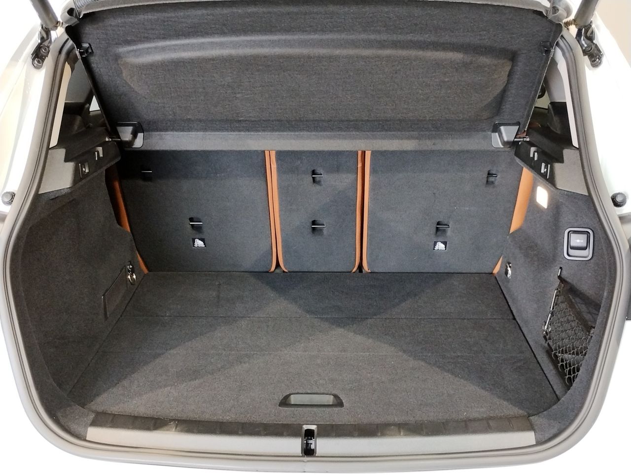 218I ACTIVE TOURER RHD