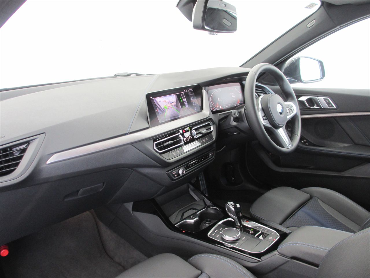 F40 118d Sports Hatch 5-door B47 2.0d