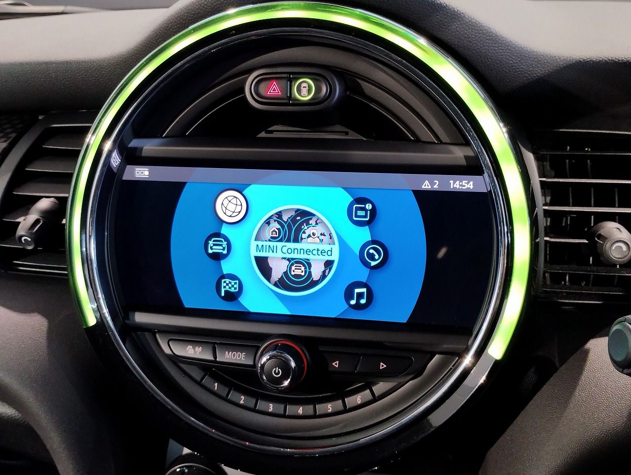 F56 COOPER S D(AT)