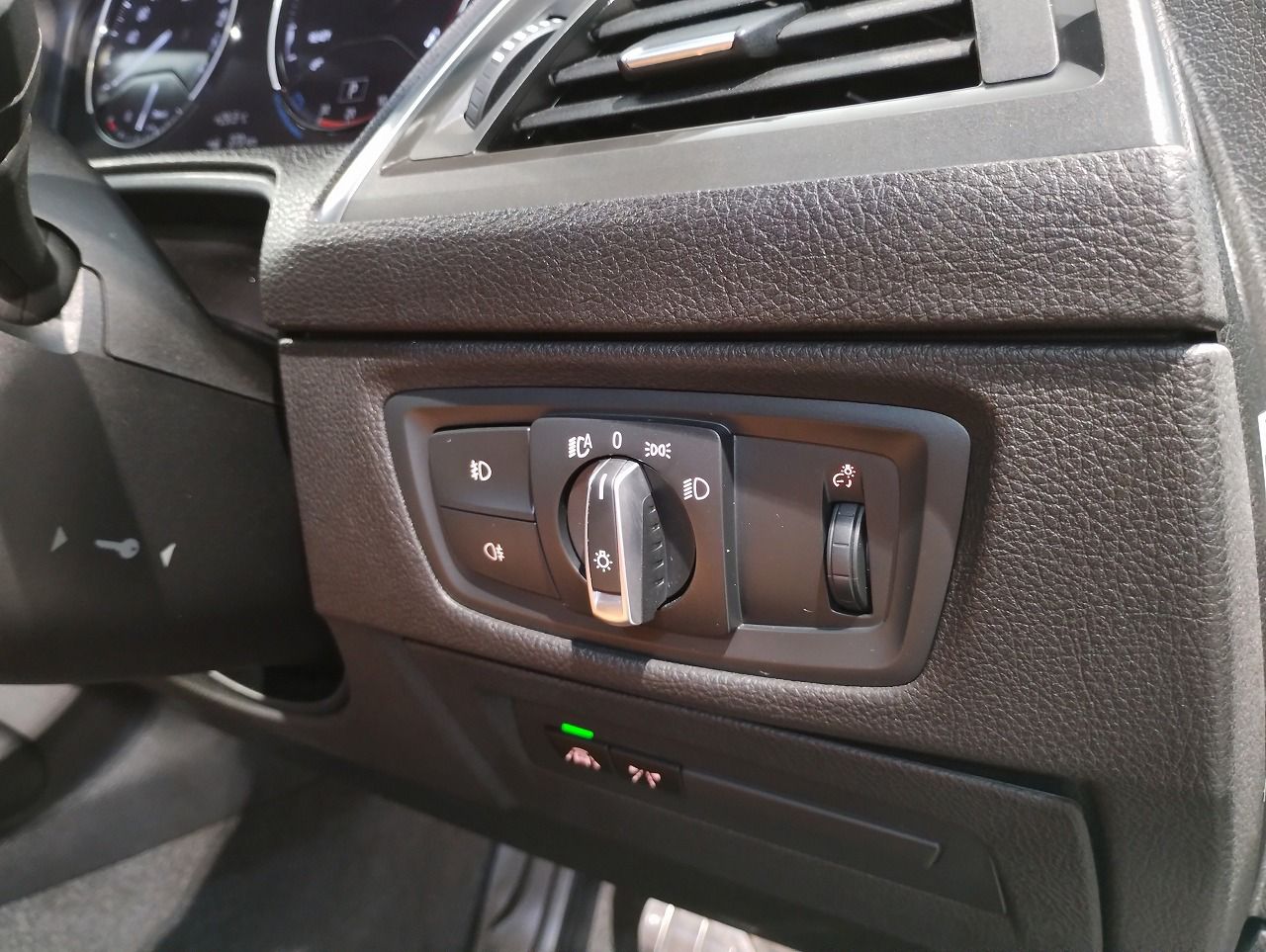 118D 5DOOR RHD