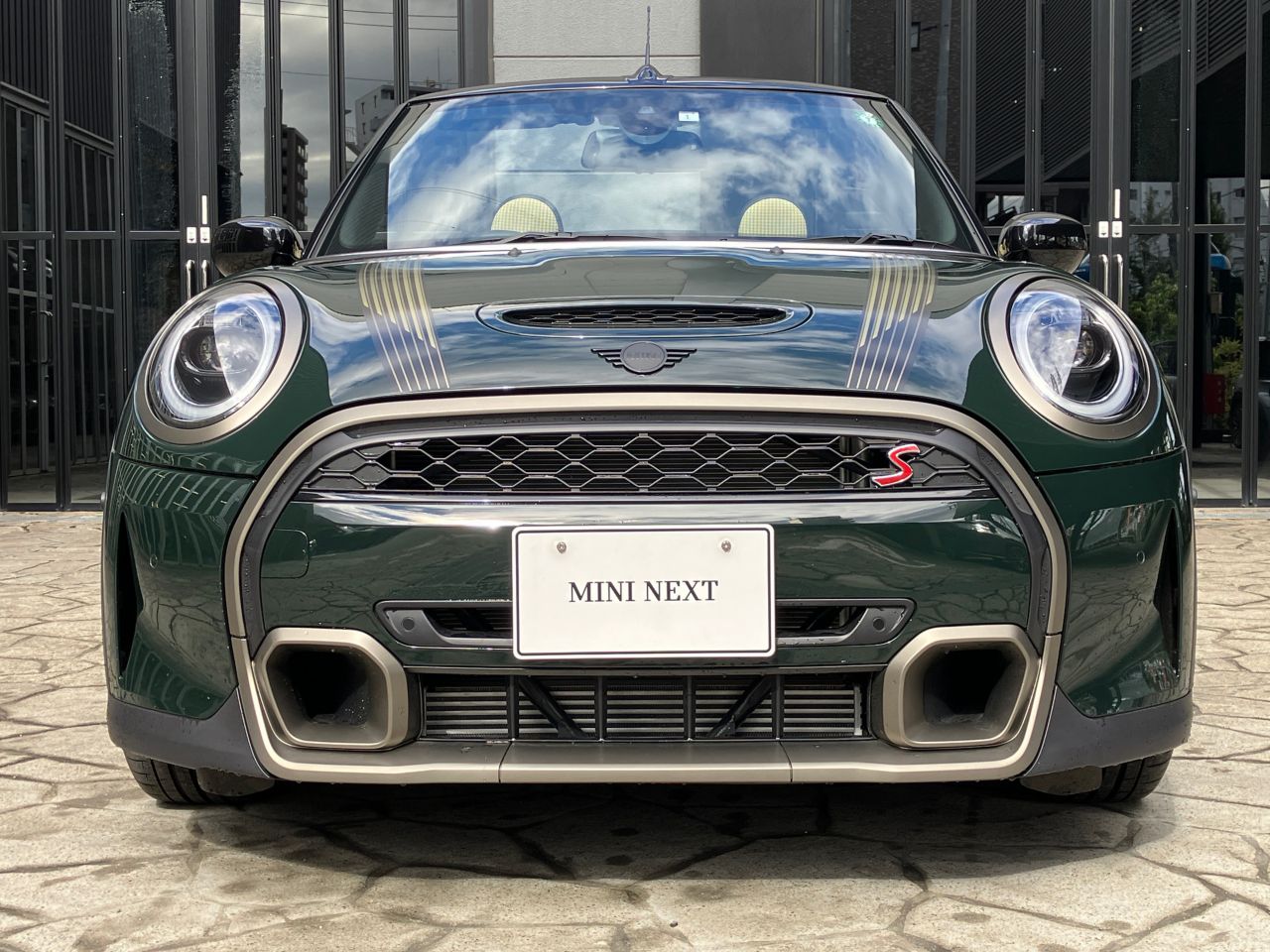 MINI Cooper S Convertible RHD