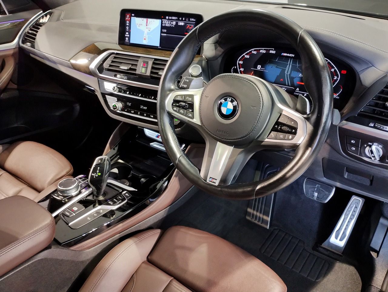 X4 M40i RHD